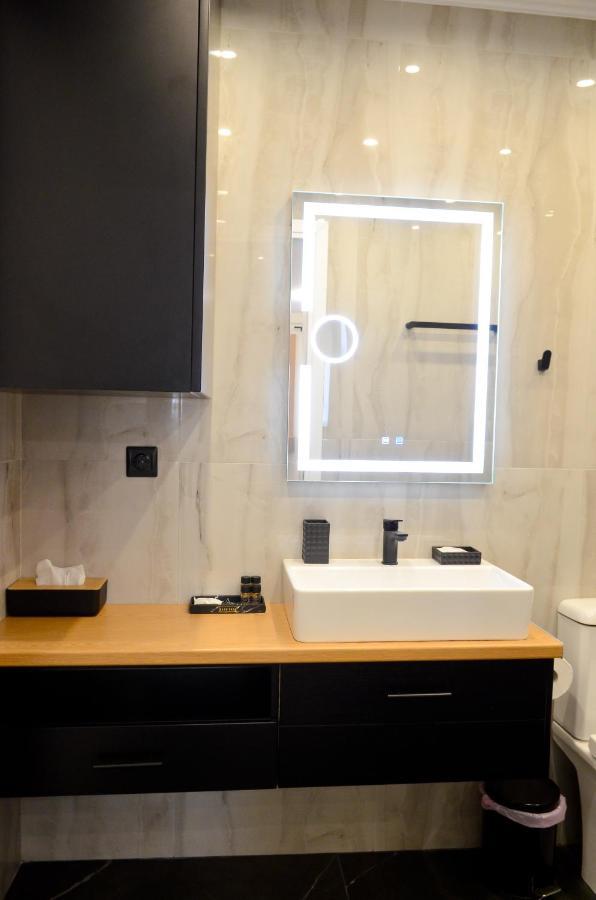 Roloi Suites Nafpaktos エクステリア 写真